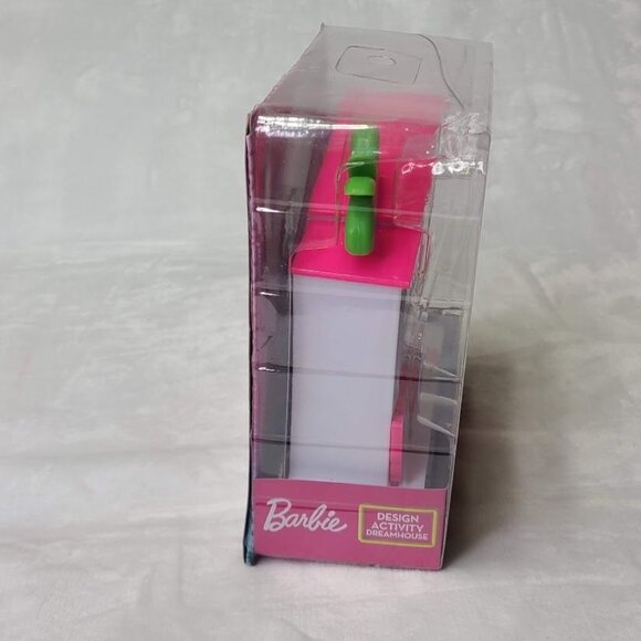 Barbie Design Activity Dreamhouse With Pad Stencil Stampers Pen Crayons New - Picture 3 of 7